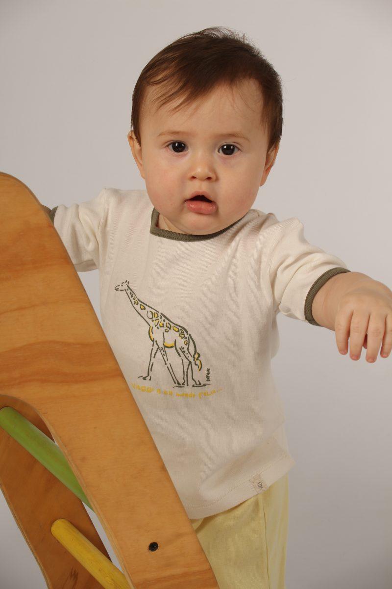 REMERA CHARLIE NATURAL