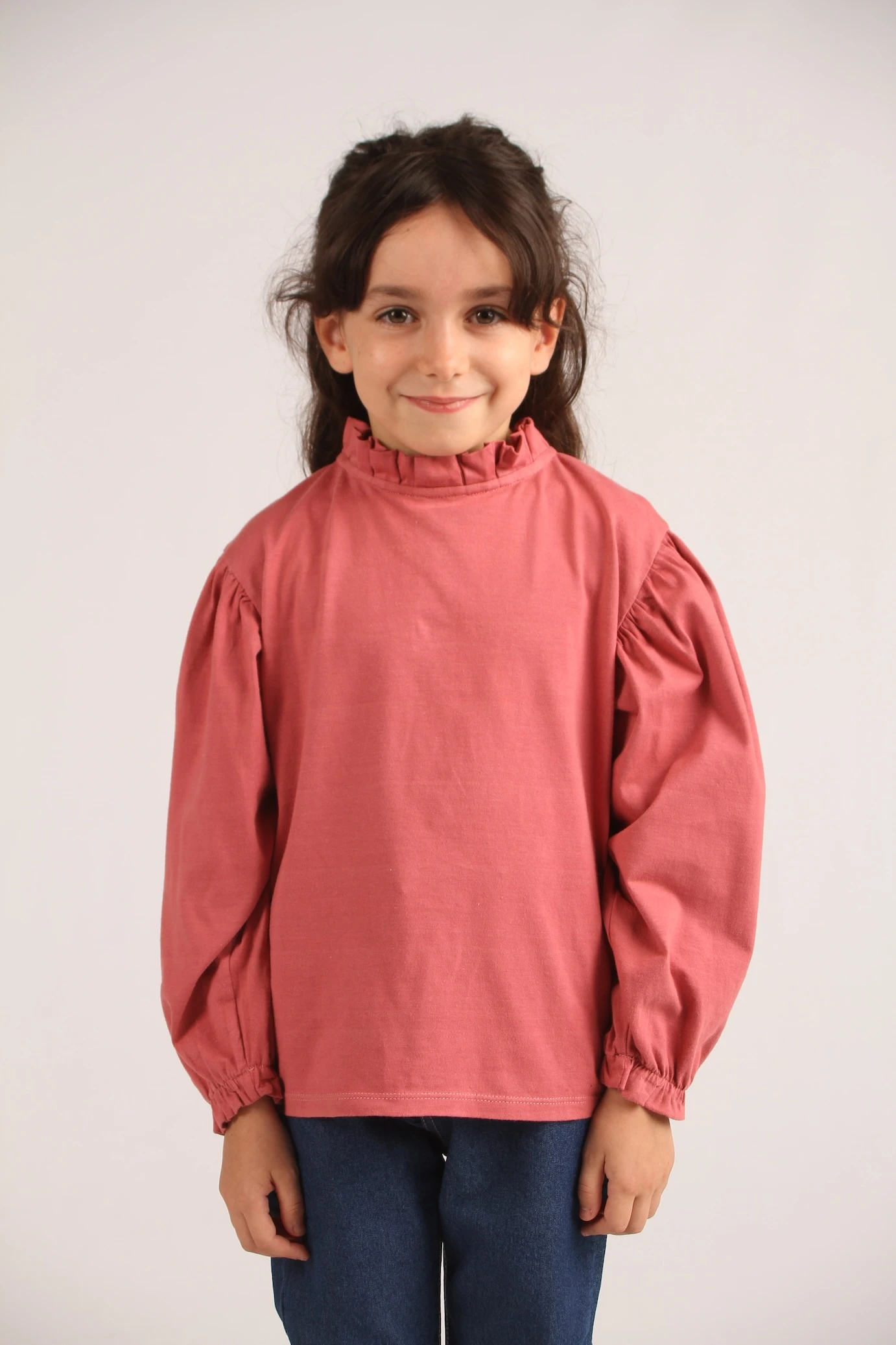 REMERA DANIELA GRANATE