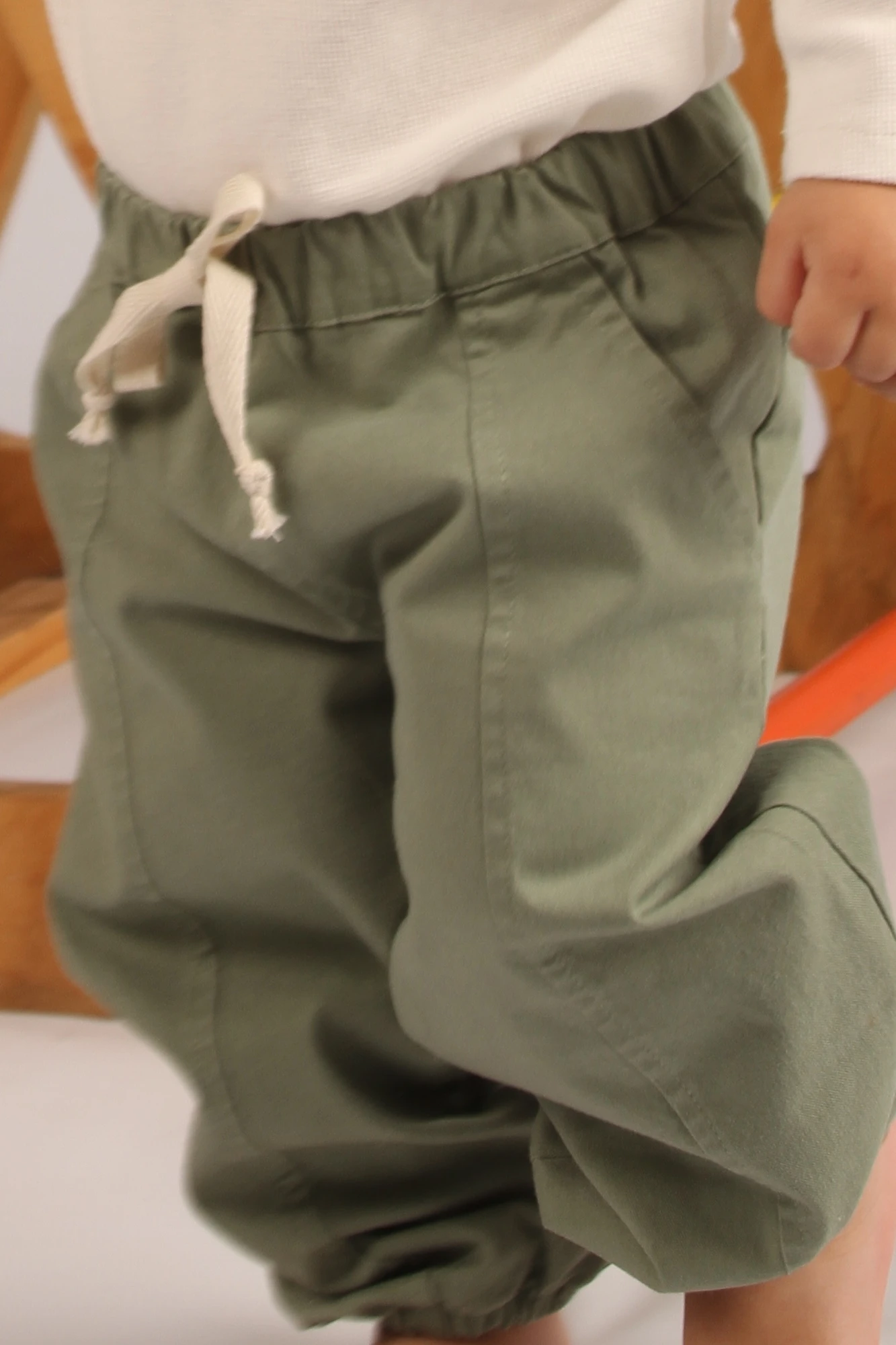 PANTALON QUINN LAUREL - Imagen 4
