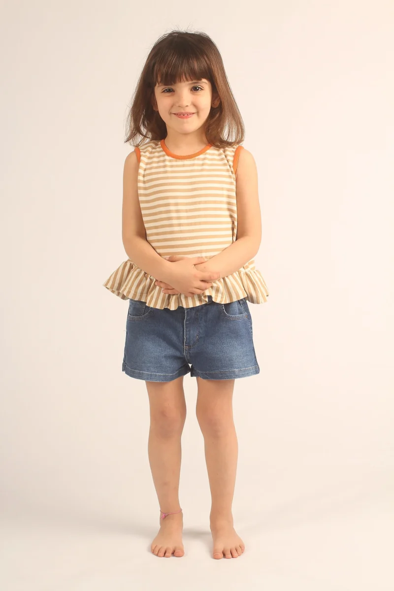 REMERA IRIS ALMENDRA