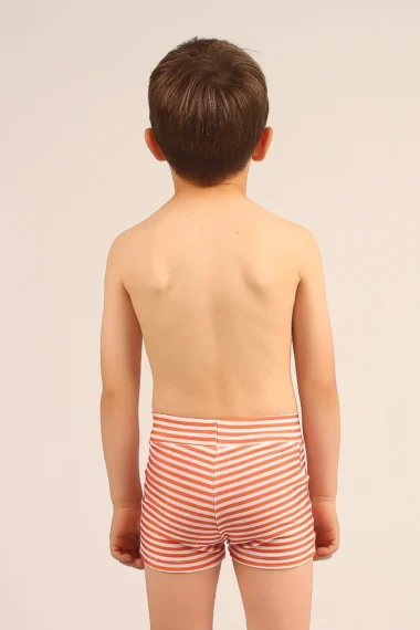 Alternative view of BOXER NICOLAS CORAL