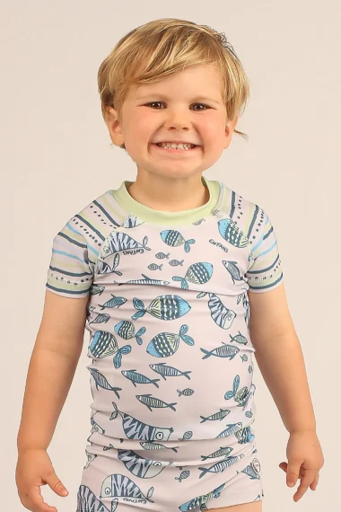 Alternative view of REMERA UV MC NOA GRIS