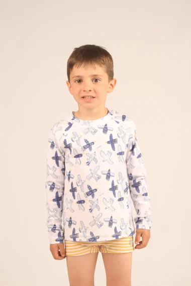 Alternative view of REMERA UV ML RENE AZUL