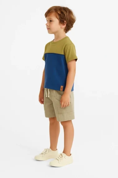 Alternative view of REMERA QUIN AZULINO